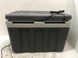 GREY COOLING PORTABLE BOX - RRP £79