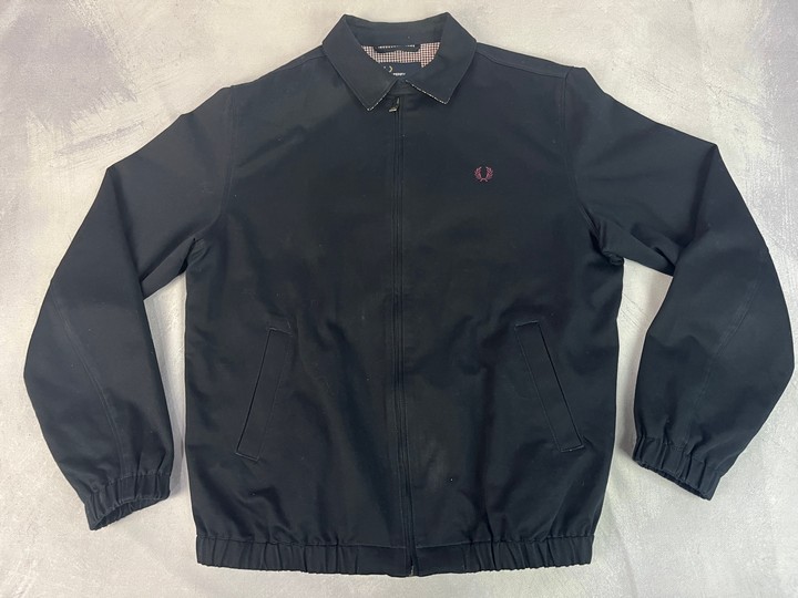 Fred Perry Jacket - Size L (VAT ONLY PAYABALE ON BUYERS PREMIUM)