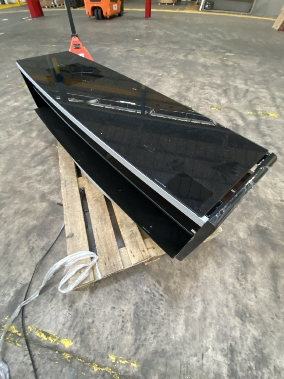 John Pye Auctions - AVF OPTIONS PRT1500A PORTAL TV STAND - RRP £319