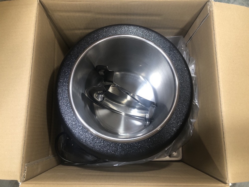 John Pye Auctions BUFFALO BLACK SOUP KETTLE 10L L715 (DELIVERY ONLY)