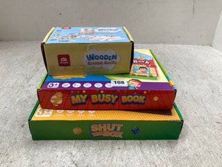 3 X ASSORTED KIDS TOYS TO INCLUDE COOGAM WOODEN READING BLOCKS AND COOGAM MY BUSY BOOK: LOCATION - A2