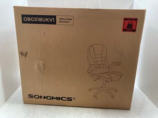 SONGMICS OFFICE CHAIR IN BLACK: LOCATION - A3