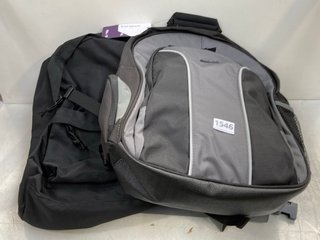 3 X ASSORTED BAGS TO INCLUDE TARGUS BACKPACK IN GREY/BLACK: LOCATION - D2