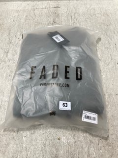 FADED BOX FIT HOODIE IN ELEPHANT GREY UK SIZE M: LOCATION - A1