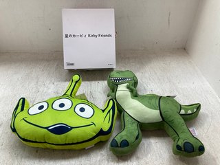 QTY OF ASSORTED KIDS TOYS TO INCLUDE DISNEY TOY STORY REX PLUSH CUSHION AND KIRBY FRIENDS WADDLE DEE: LOCATION - A2