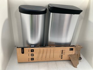 3 X ASSORTED ITEMS TO INCLUDE CURVER DECO 50 LITRE RECTANGULAR BIN IN SILVER: LOCATION - WH7