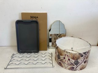 QTY OF ASSORTED HOUSEHOLD ITEMS TO INCLUDE 2 X NINJA ZEROSTICK 25 X 38 CM BAKING TRAYS: LOCATION - WH1