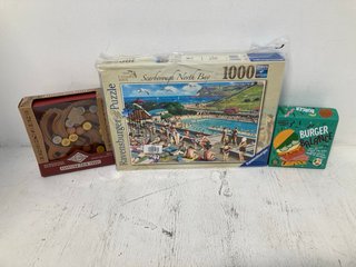 3 X ASSORTED TOYS & GAMES TO INCLUDE RAVENSBURGER 1000 PIECE SCARBOROUGH NORTH BAY JIGSAW PUZZLE: LOCATION - H1