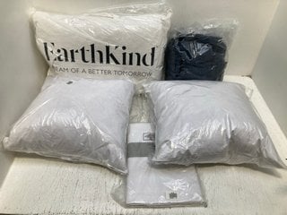 QTY OF ASSORTED JOHN LEWIS & PARTNERS ITEMS TO INCLUDE ORGANIC COTTON TABLECLOTH IN WHITE - SIZE 180CM DIAMETER: LOCATION - G1