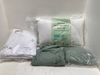 QTY OF ASSORTED JOHN LEWIS & PARTNERS TEXTILES TO INCLUDE EXTRA LARGE EGYPTIAN COTTON BATH SHEET IN WHITE: LOCATION - G3