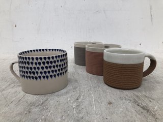 QTY OF ASSORTED NKUKU MUGS TO INCLUDE MALI RIBBED COFFEE MUG IN WHITE & TERRACOTTA: LOCATION - BR3