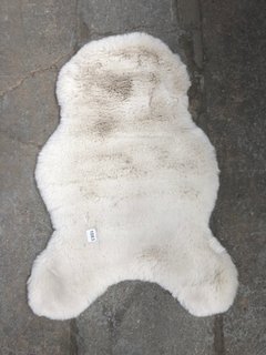 THINK RUGS SUPER TEDDY RUG IN BEIGE - SIZE 60 X 90CM: LOCATION - BR5