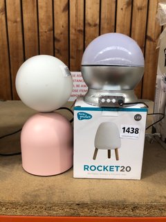 3 X ASSORTED ITEMS TO INCLUDE NEW GARDEN ROCKET 20 TOUCH LAMP: LOCATION - AR3