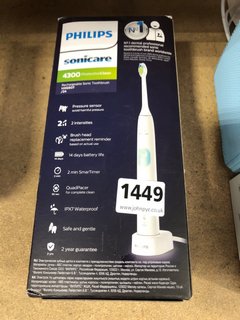 PHILIPS 4300 PROTECTIVE CLEAN ELECTRIC TOOTHBRUSH: LOCATION - AR3