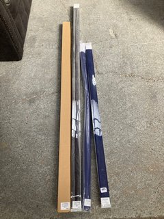4 X ASSORTED ROLLER BLINDS TO INCLUDE NAVY 120 X 160CM: LOCATION - B5T