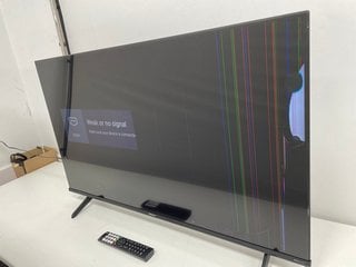 HISENSE LED 43" TV: MODEL NO 43E7KQTUK (WITH BOX & ALL ACCESSORIES, LCD DAMAGE) [JPTM112614]