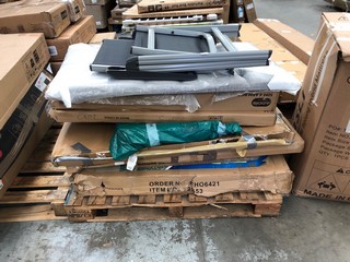 PALLET OF ASSORTED ITEMS TO INCLUDE ADDIS 50M 4 ARM ROTARY AIRER: LOCATION - B9 (KERBSIDE PALLET DELIVERY)