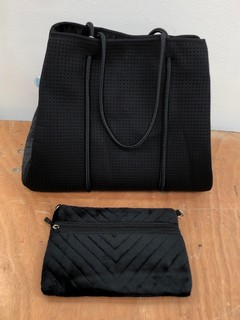 2 X CHUCHKA ASHA TOTE BAGS IN BLACK LINED - COMBINED RRP £218: LOCATION - D2