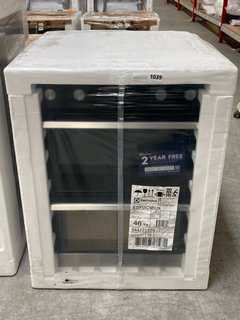 ELECTROLUX BUILT IN DOUBLE ELECTRIC OVEN : MODEL EDFDC46UX - RRP £889: LOCATION - B2