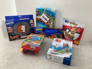 7 X ASSORTED CHILDREN'S ITEMS TO INCLUDE MEGA BLOCKS POKEMON EVEE PACK: LOCATION - E5