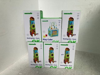 5 X TOOKY TOY NESTING BOX - FARM TO INCLUDE 1 X PLAY CUBE: LOCATION - E6