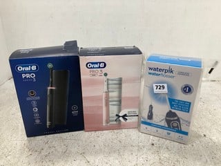 4 X ELECTRIC TOOTHBRUSHES TO INCLUDE WATERPIK WATER FLOSSER AND ORAL-B PRO 3: LOCATION - F8