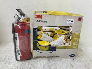 2 X ASSORTED ITEMS TO INCLUDE A QTY OF 3M EAR FOAM DEFENDERS & SMALL VEHICLE POWDER FIRE EXTINGUISHER: LOCATION - AR3