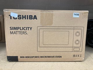 TOSHIBA SIMPLICITY MATTERS MICROWAVE OVEN: LOCATION - BR12