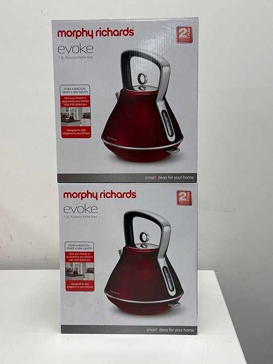 John Pye Auctions 2 X MORPHY RICHARDS EVOKE 1.5L PYRAMID KETTLE KITCHEN APPLIANCE (ORIGINAL