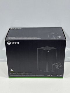 MICROSOFT XBOX SERIES X 1TB GAMES CONSOLE IN BLACK: MODEL NO 1882 (WITH BOX & ALL ACCESSORIES) [JPTM110942]. THIS PRODUCT IS FULLY FUNCTIONAL AND IS PART OF OUR PREMIUM TECH AND ELECTRONICS RANGE