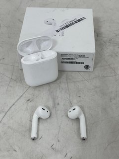 APPLE AIRPODS (2ND GENERATION) EARPHONES (ORIGINAL RRP - £99) IN WHITE: MODEL NO A2032, A2031, A1602 (WITH BOX & ALL ACCESSORIES, MINOR COSMETIC DEFECTS ON CHARGING CASE & BOX) [JPTM112712]. THIS PRO