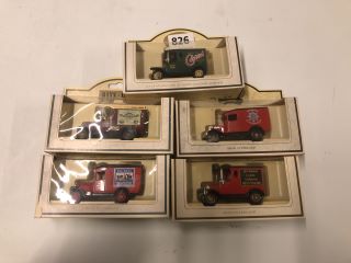 5 X ASSORTED VINTAGE COLLECTABLE METAL CARS TO INCLUDE CASTROL