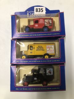 3 X ASSORTED LIFEBOAT VINTAGE COLLECTABLE METAL CARS TO INCLUDE ROYAL NATIONAL LIFE-BOAT INSTITUTION