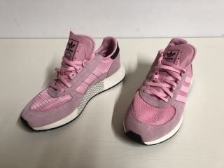 ADIDAS PINK WOMENS TRAINERS (SIZE 7)