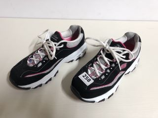 SKETCHERS WOMENS TRAINERS (SIZE 6)