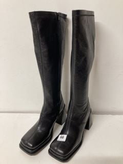 UNBRANDED KNEE BOOTS SIZE:5 UK