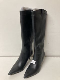 UNBRANDED KNEE HIGH BOOTS SIZE:6UK