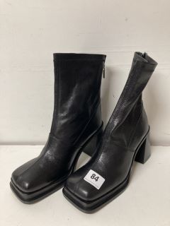 UNBRANDED BOOTS SIZE 6UK