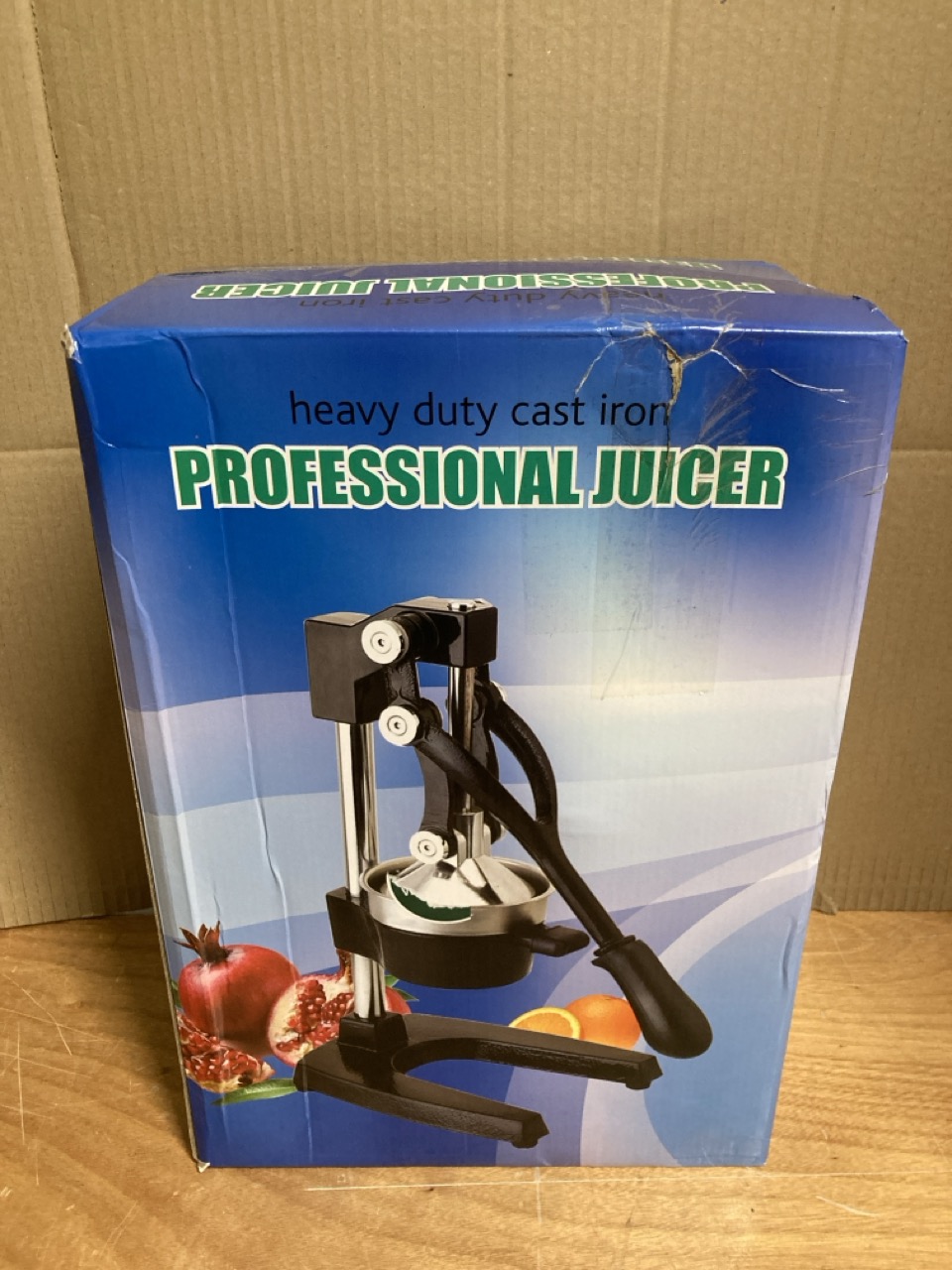 John Pye Auctions HEAVY DUTY CAST IRON PROFESSIONAL JUICER