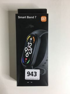 SMART BAND 7 FITNESS TRACKER WATCH IN GREEN