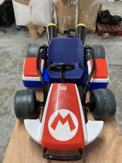 MARIO KART RIDE-ON RACER