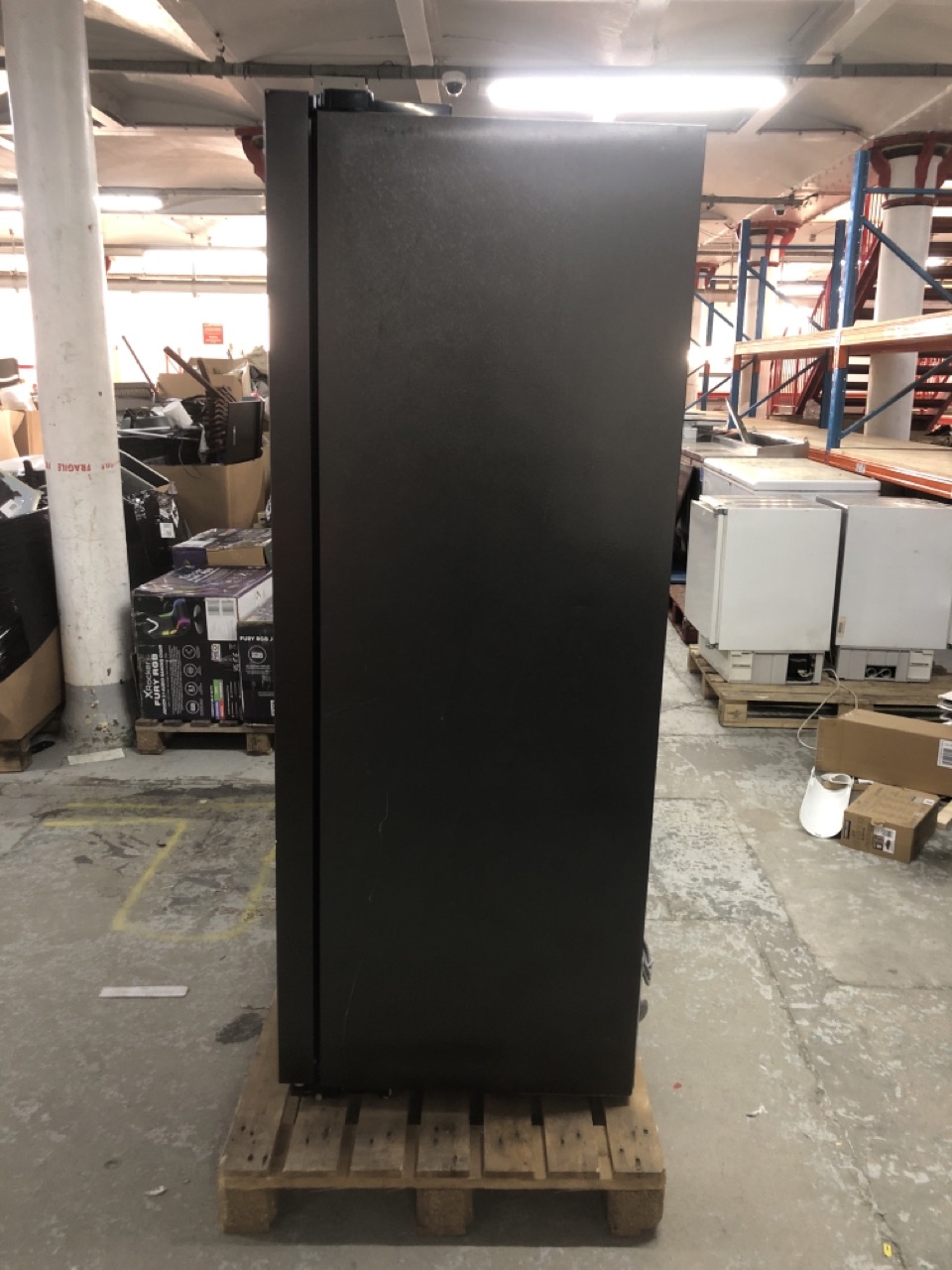 John Pye Auctions GRUNDIG AMERICAN FRIDGE FREEZER MODEL GSBSLM4VF