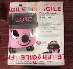 HETTY THE HOOVER: LOCATION - D