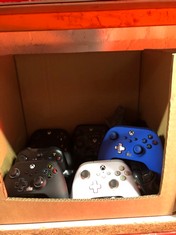 QTY OF ITEMS TO INCLUDE ROBOT WHITE XBOX CONTROLLER: LOCATION - D RACK