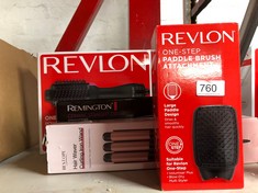 QTY OF ITEMS TO INCLUDE REVLON ONE-STEP PADDLE BRUSH HEAD ATTACHMENT: LOCATION - D RACK