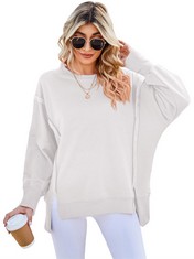 QTY OF ADULT CLOTHING TO INCLUDE STRONG SWEATSHIRTS FOR WOMEN UK OVERSIZED 2XL WHITE: LOCATION - G RACK