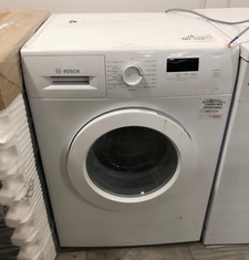 BOSCH SERIE 2 WHITE WASHING MACHINE MODEL WAJ28001GB RRP £419: LOCATION - PHOTO BOOTH(COLLECTION OR OPTIONAL DELIVERY AVAILABLE)