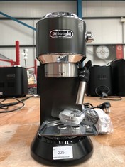 DELONGHI CAPPUCCINO MACHINE: LOCATION - BACK TABLES(COLLECTION OR OPTIONAL DELIVERY AVAILABLE)