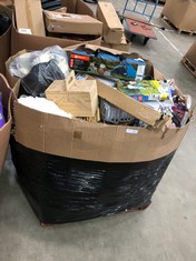 PALLET OF ASSORTED ITEMS TO INCLUDE OZARK TRAIL 4 PERSON TENT : LOCATION - MIDDLE FLOOR(COLLECTION OR OPTIONAL DELIVERY AVAILABLE)
