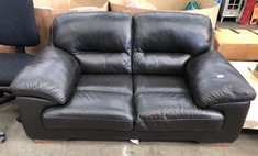 2 SEATER BROWN LEATHER SOFA : LOCATION - FRONT FLOOR(COLLECTION OR OPTIONAL DELIVERY AVAILABLE)